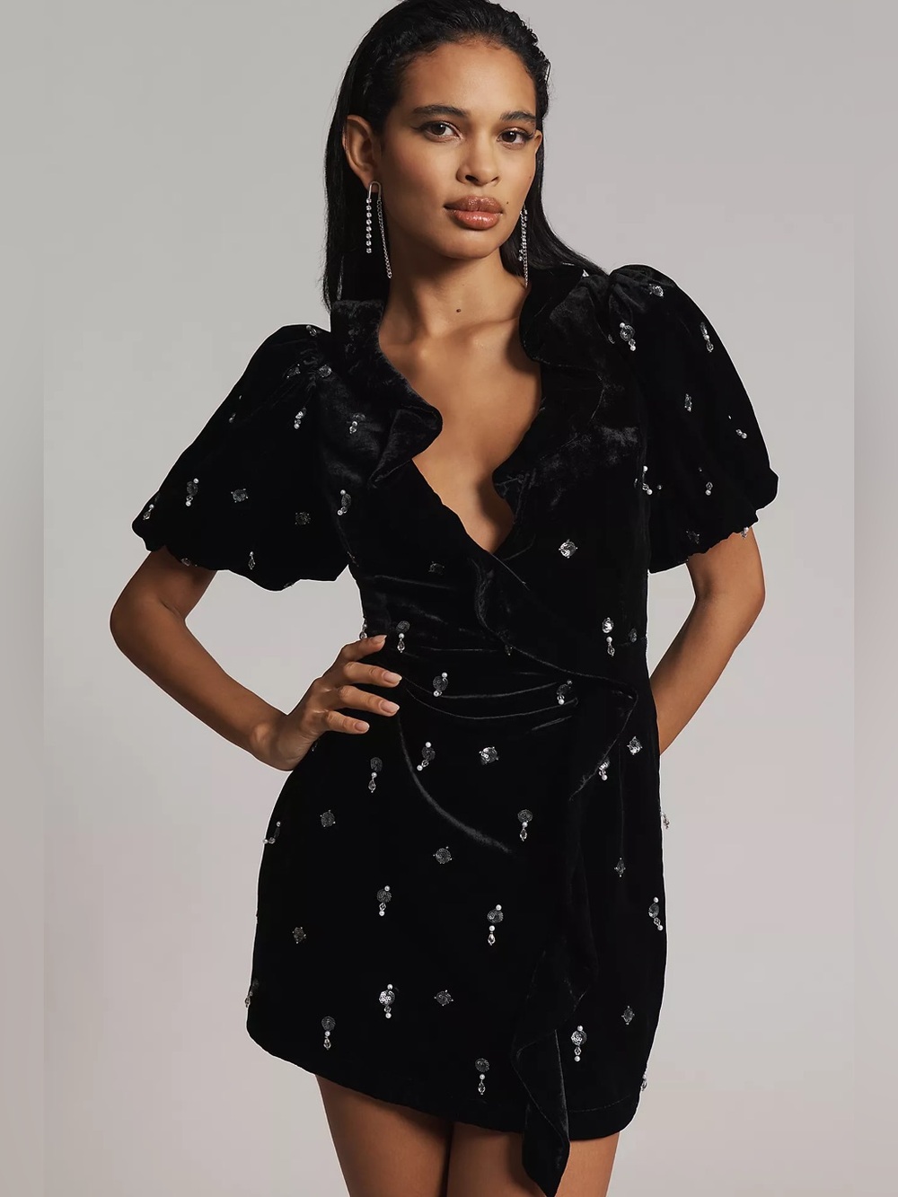 Anthropologie Maeve Black Velvet V Neck Embellished Mini Party Dress Size 10